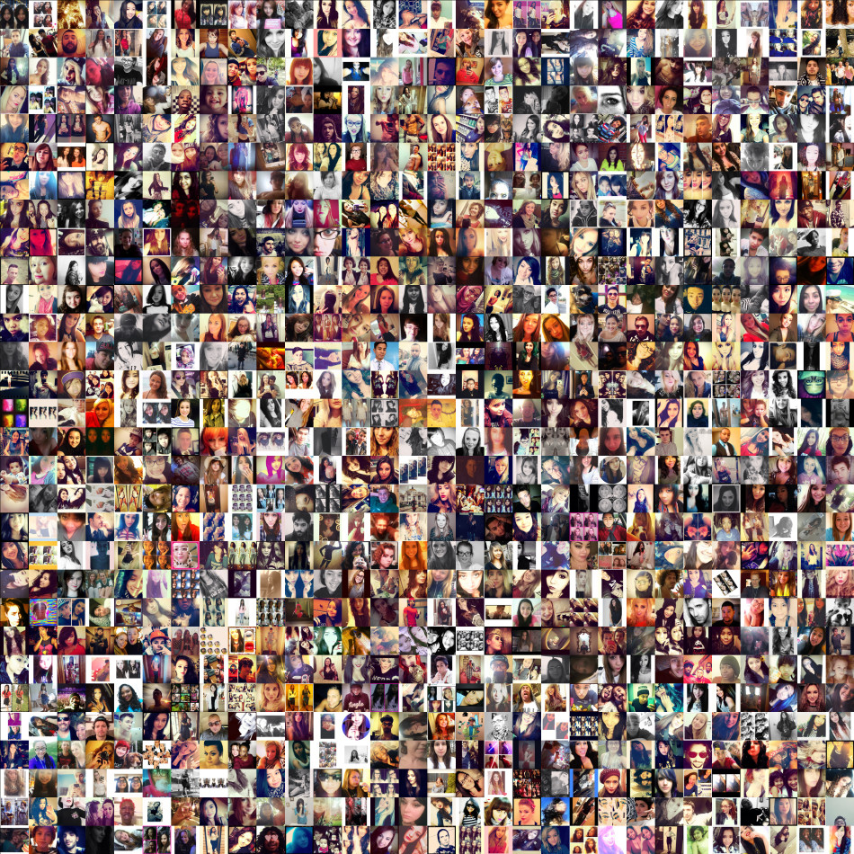 900 Selfies