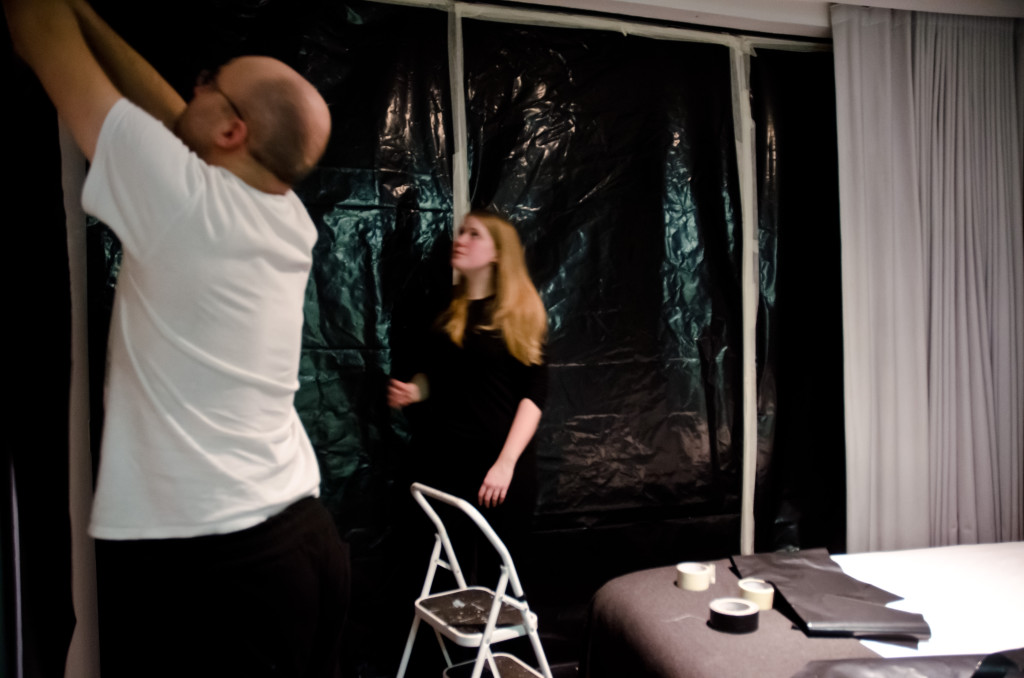 Blacking-out-the-bedroom-07